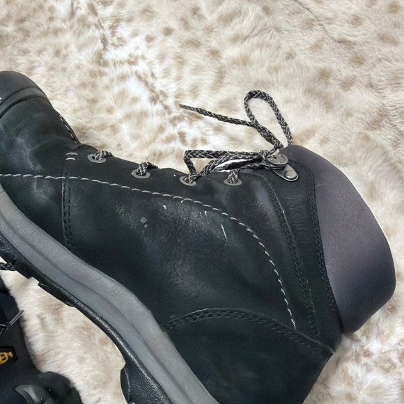 Keen Kacy Winter Boots - Picture 9 of 10